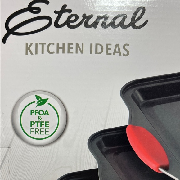 Eternal 3-Piece Nonstick Baking Sheets with Red Silicone Handles - Picture 5 of 5